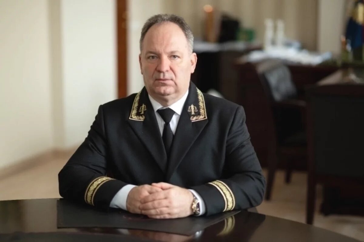    Главный судья области Алексей Глухов отмечает юбилей в Волгограде