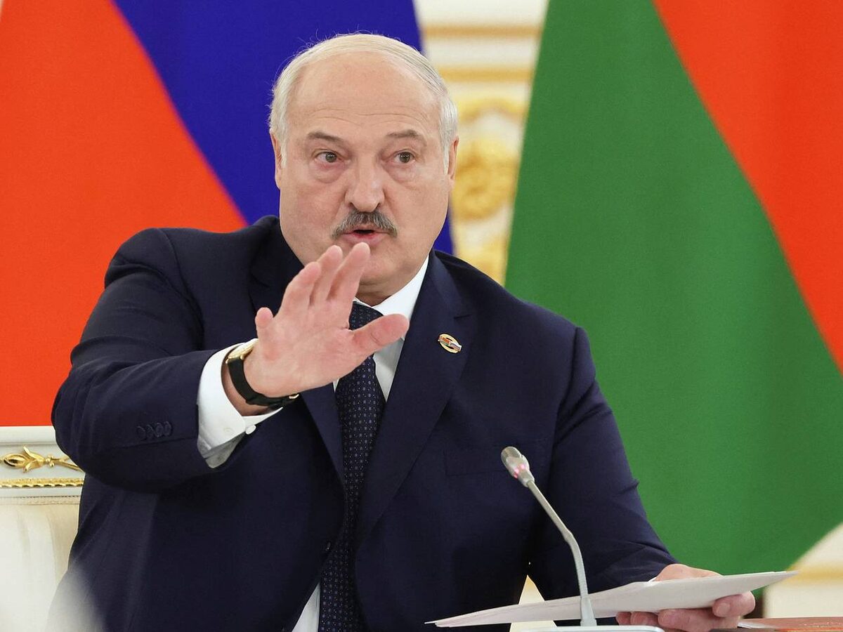    Лукашенко пообещал недругам самый жёсткий ответ на любые агрессивные выпады