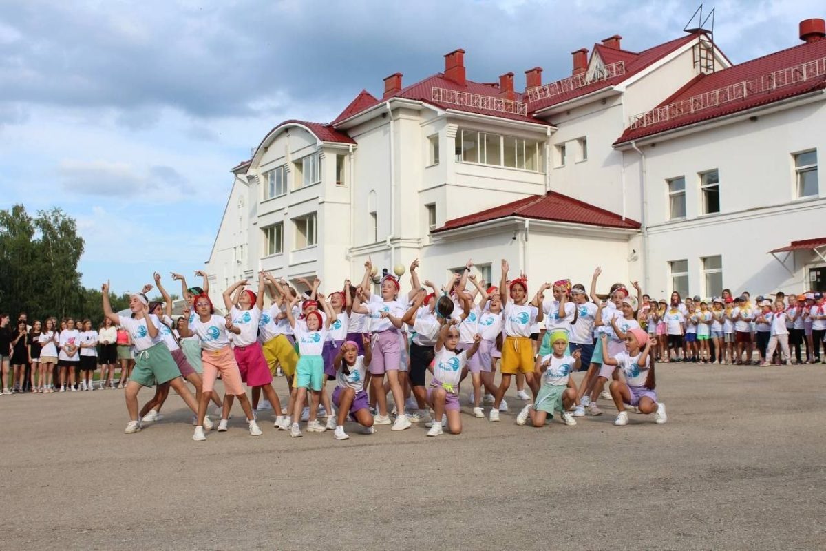    Летняя оздоровительная кампания в Нижегородской области проходит под эгидой Года детского отдыха в системе образования