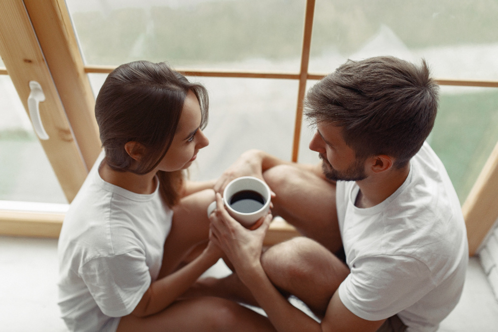 Почему первая встреча после переписки — это особенный момент