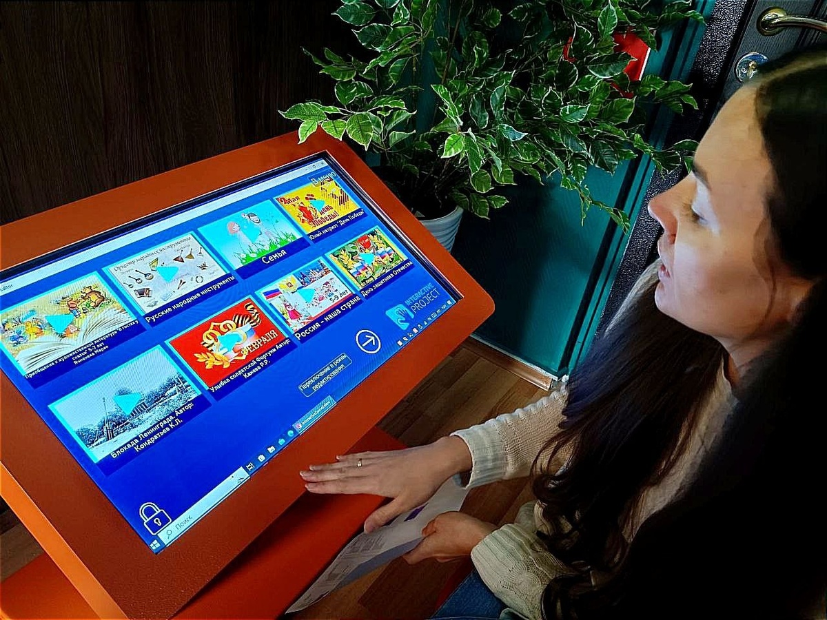 В "Редакторе интерактивных заданий "Методист" педагог сами создают игры по программе или используют готовые.