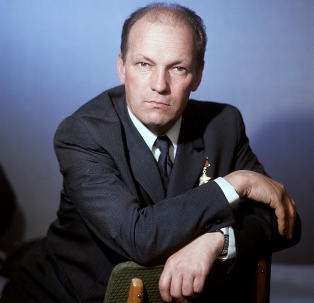 Рукавишников Николай Николаевич