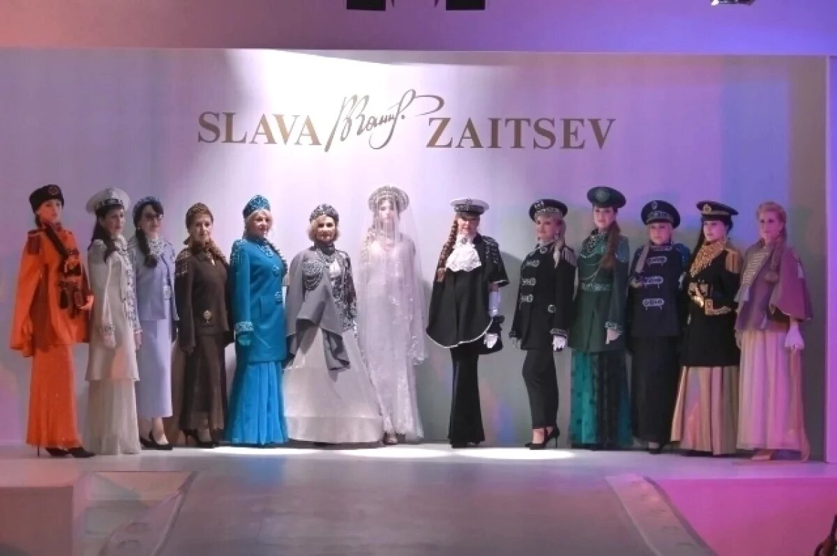    В Доме моды Зайцева представили коллекцию «Сталинградские мадонны»