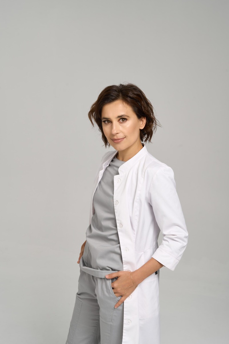 Нагорная Оксана Александровна. Врач-оториноларинголог. Стаж работы более 18 лет