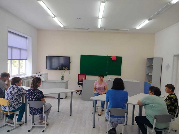    Сотрудники Ерофеевского центра помощи детям Редакция Газеты