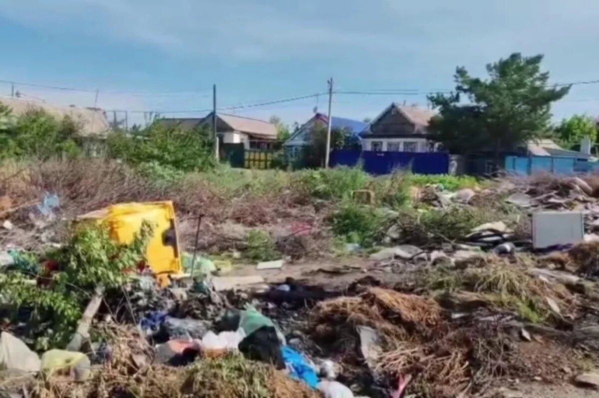    В орской Москве убирают несанкционированную свалку