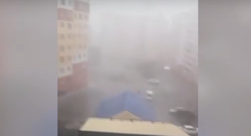     Гроза с градом, громом и молнией пронеслась по Норильску и Дудинке