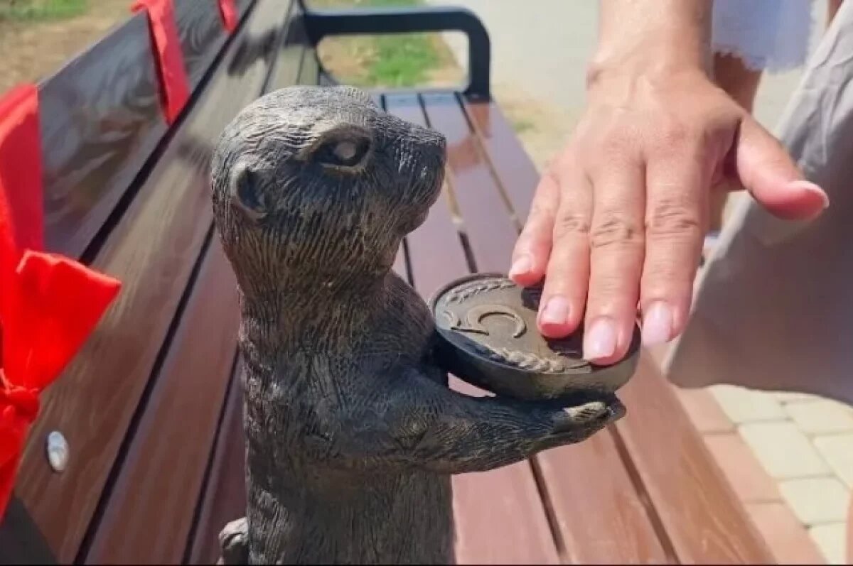    Ноябрьск увековечит историю города пятикопеечной монетой