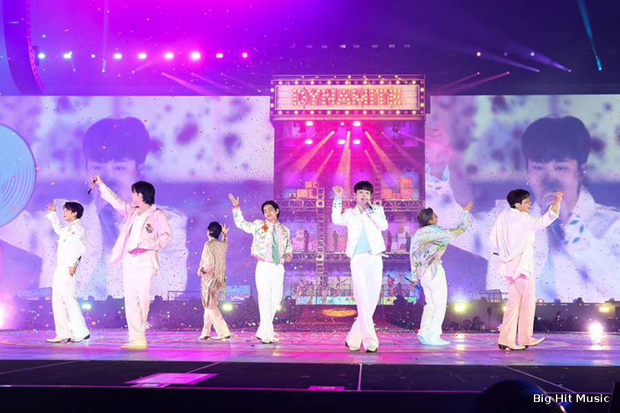 BTS в туре PERMISSION TO DANCE ON STAGE 