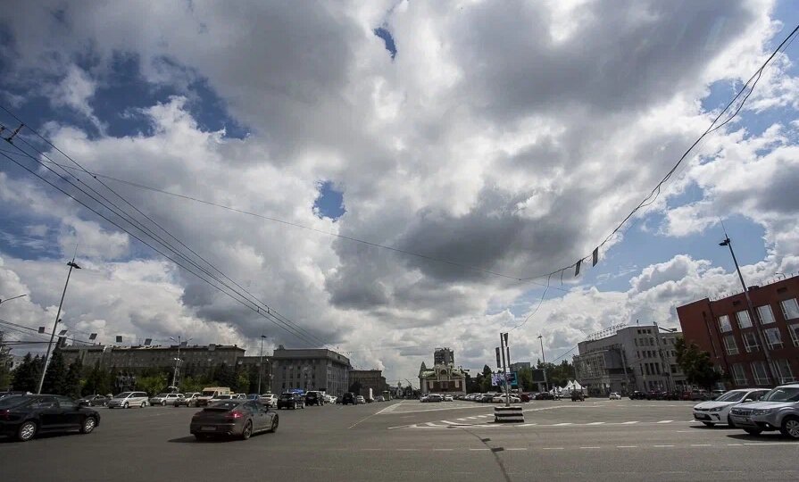 Новосибирцы двое суток дышат опасным формальдегидом
