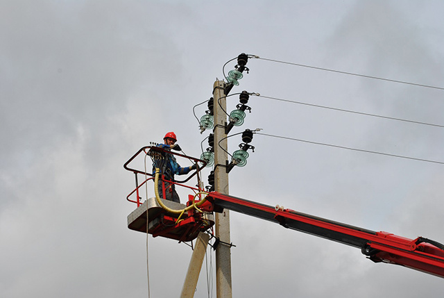 Циклон «Корнелиус» оборвал в Тверской области 170 ЛЭП, обесточил 2000 подстанций