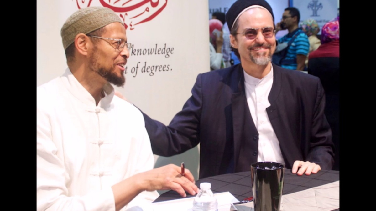 Зайд Шакир (слева) и Хамза Юсуф / Источник: youtube.com