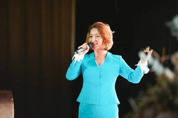 Лилиана Стрельцова Модильяни, мотивационный спикер, эксперт по личному бренду и публичности. Фото с сайта https://lilianastreltsova.ru/