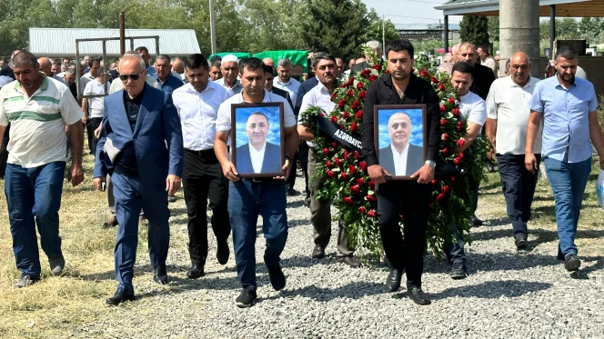 Зияддин и Гусейн Сафаровы были похоронены в Агджабединском районе на сельском кладбище