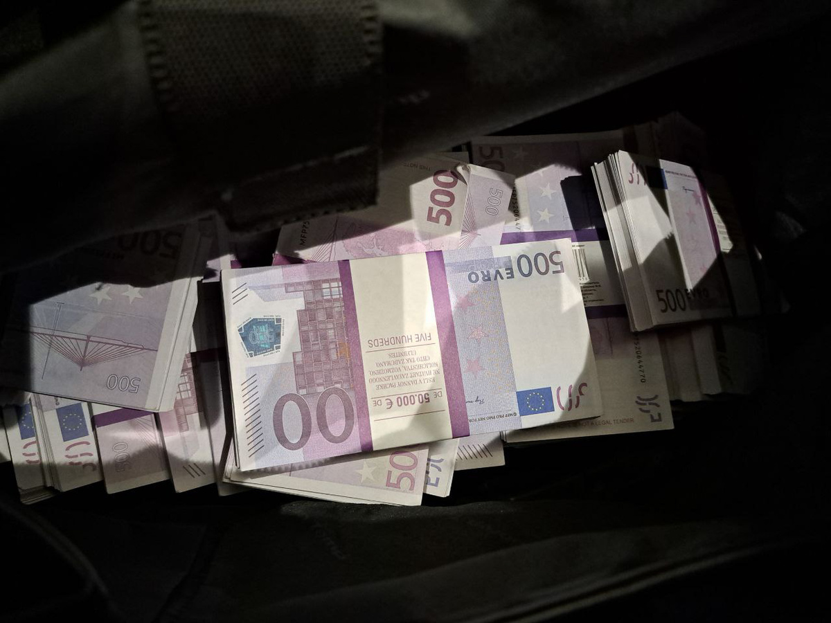 Президент России Владимир Путин подписал закон о заморозке активов россиян, причастных к диверсиям.  Фото: ФедералПресс / Вера Романескул