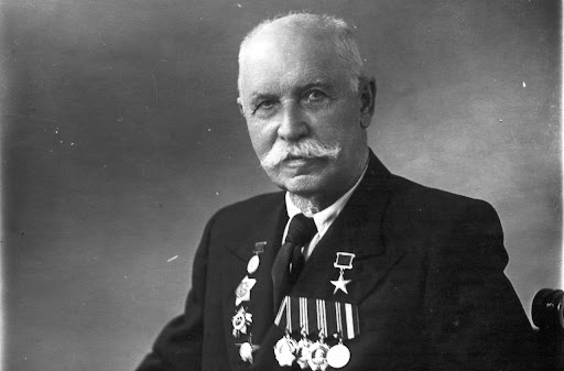 Токарев, Фёдор Васильевич (1871-1968) - советский конструктор стрелкового оружия.