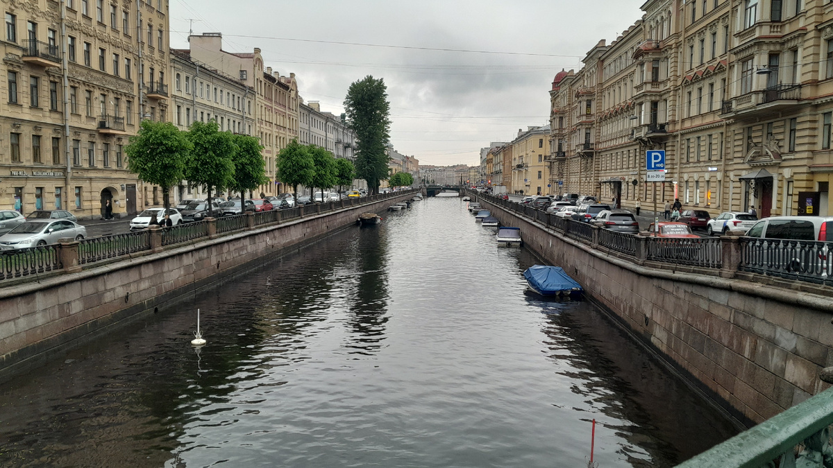 Вид на канал им.Грибоедова с моста