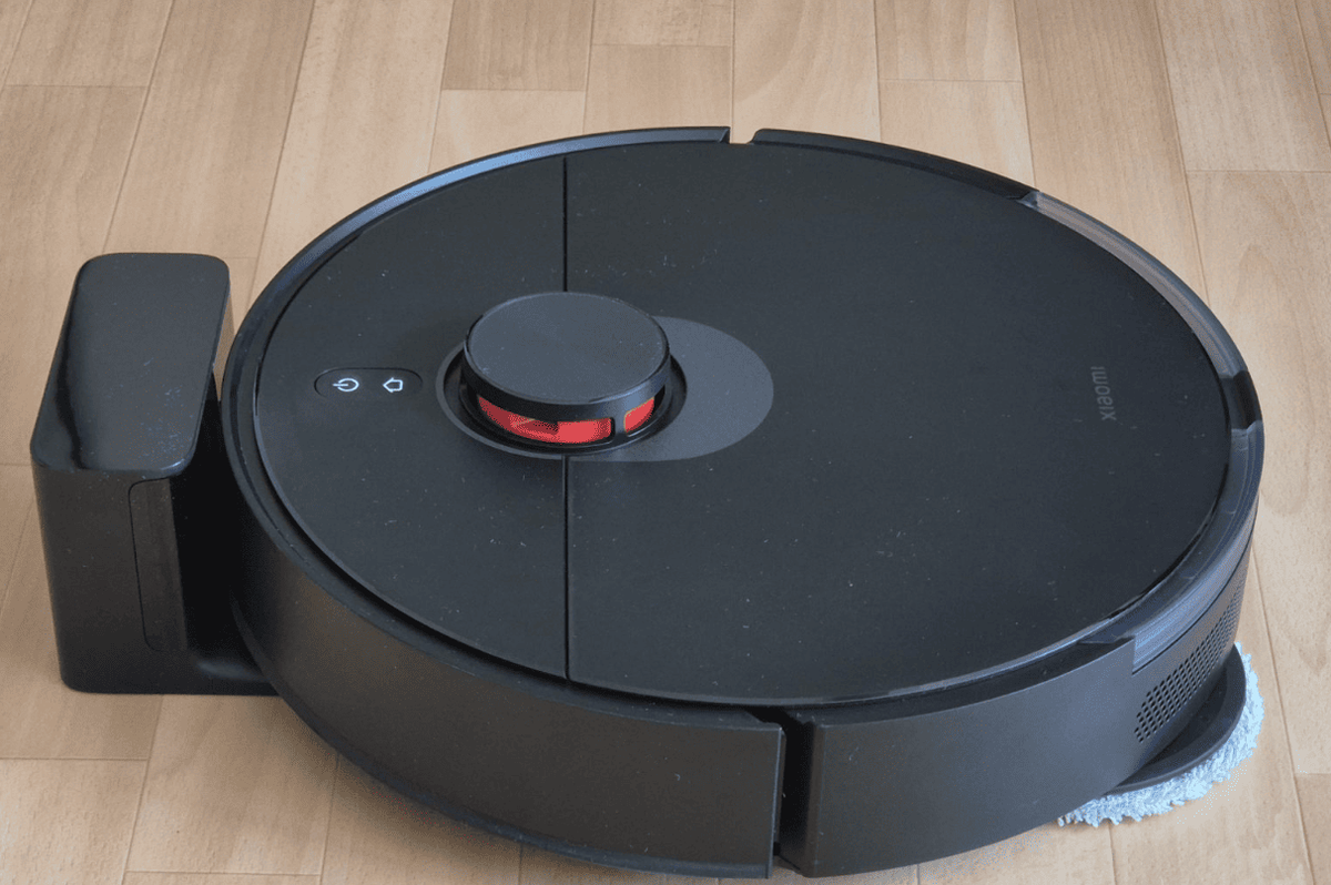 Ёмкий аккумулятор на 5200 мА·ч обеспечивает работу Robot Vacuum S20 plus на протяжении 120 минут. Фото: smarthomecritic.com