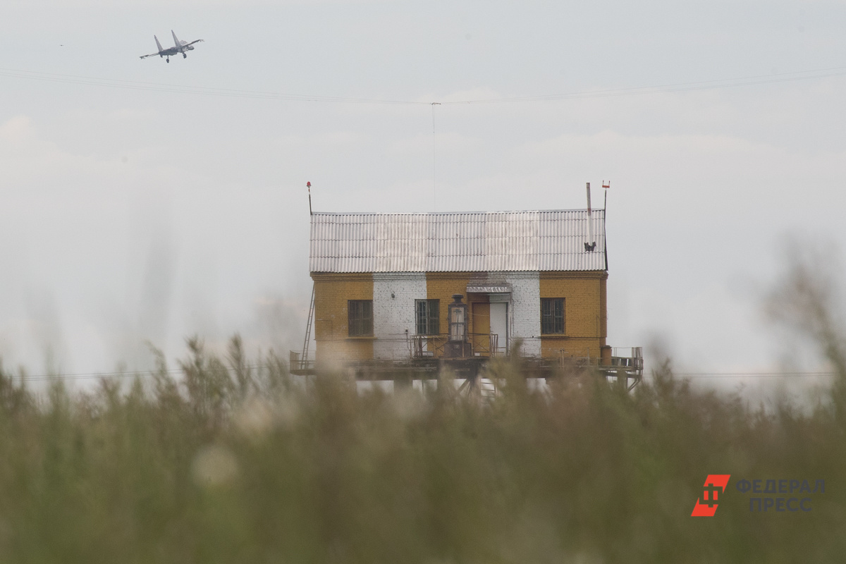 Военный самолет выполнял учебно-тренировочный полет.  Фото: Фото: ФедералПресс / Виктор Вытольский