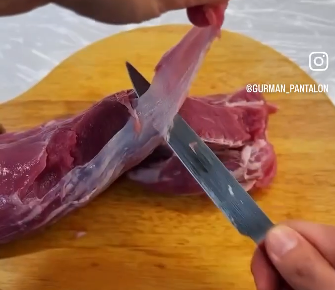 Выключаем от лишних пленок с помощью ножа