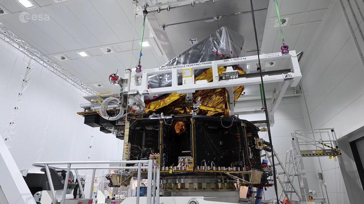    Собранные модули пройдут дополнительные испытания на базе OHB в Германии