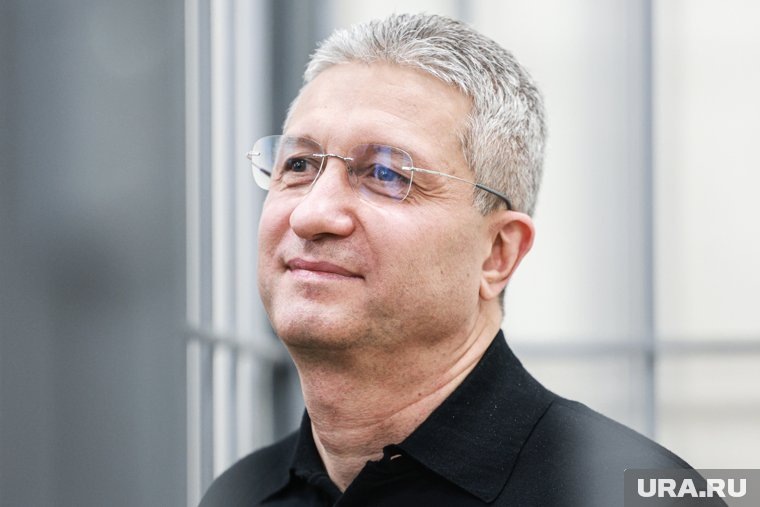 Тимур Иванов улыбкой отреагировал на приговор
Фото:Александр Щербак/ТАСС