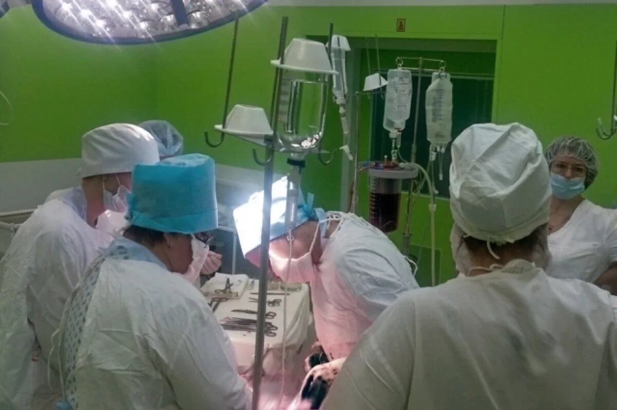    Воронежские врачи помогли 40-летней женщине стать мамой в 12 раз