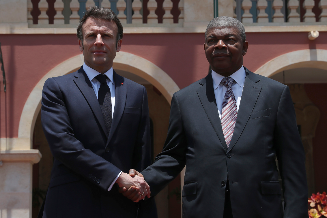 С президентом Анголы Жоау Лоуренсу