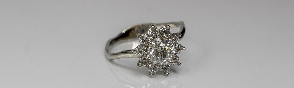 Кольцо из белого золота с бриллиантами “Флоренс”