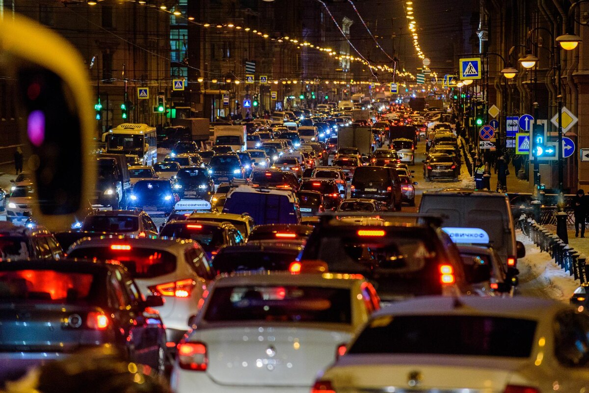 Источник: https://www.dp.ru/a/2021/12/24/Vecherom_24_dekabrja_probki