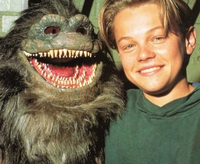 Фото Зубастика и актера Леонардо Ди Каприо. Милая улыбка как и у Лабубу