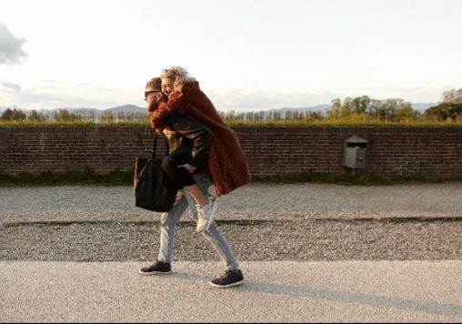 Созависимость и спасение других. Источник: Freepik. 