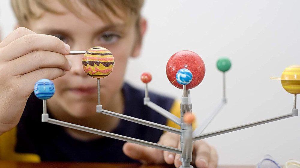    Как телефон забрал у детей творческие хлопоты