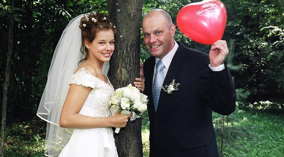 Окончила школу с золотой медалью, рассталась с каскадёром и вышла за тренера: актриса Екатерина Шпица