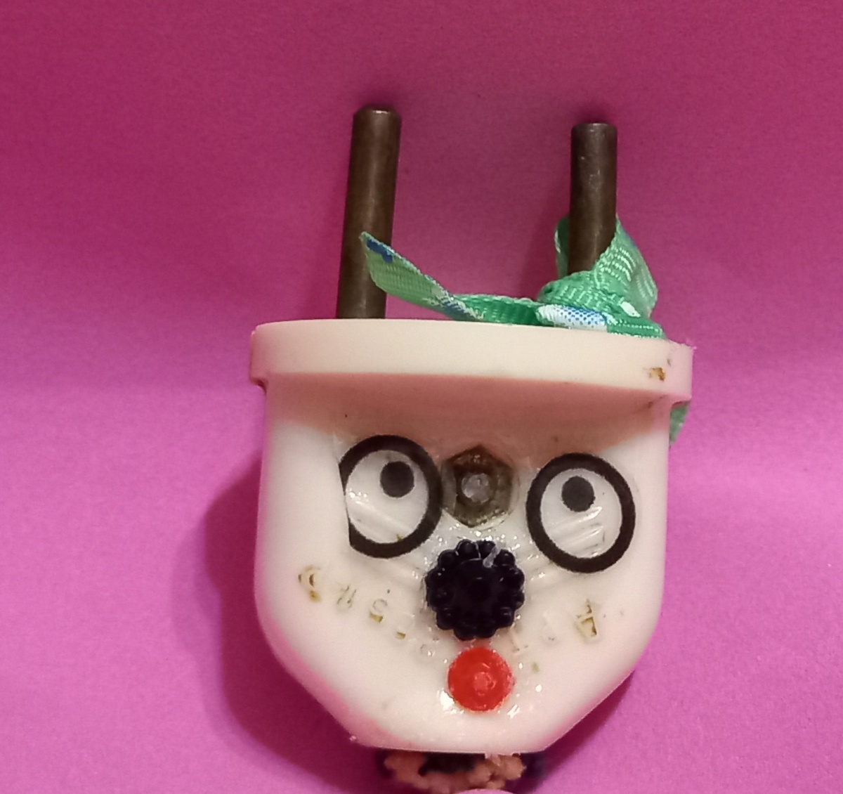 Вилкокошка. Её бантик - работа моей мамы.