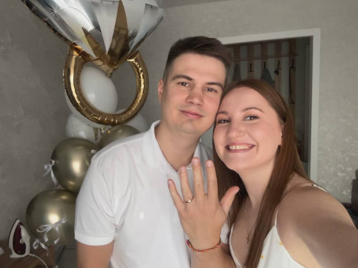 Окольцевала красавчика! 