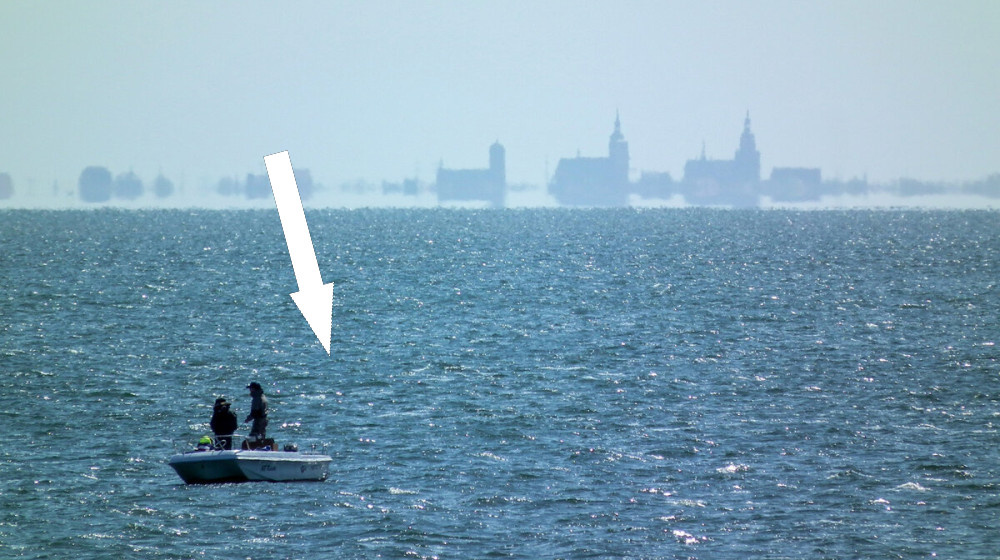    Легенда о Летучем голландце — призрачное судно, которое не дает покоя морякам