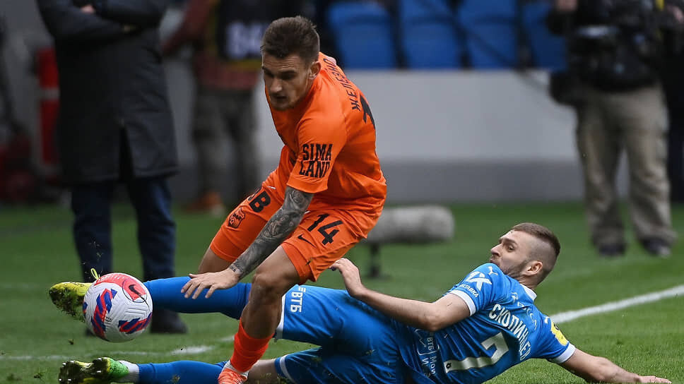 Юрий Железнов (слева).📷Фото: Иван Водопьянов / Коммерсантъ