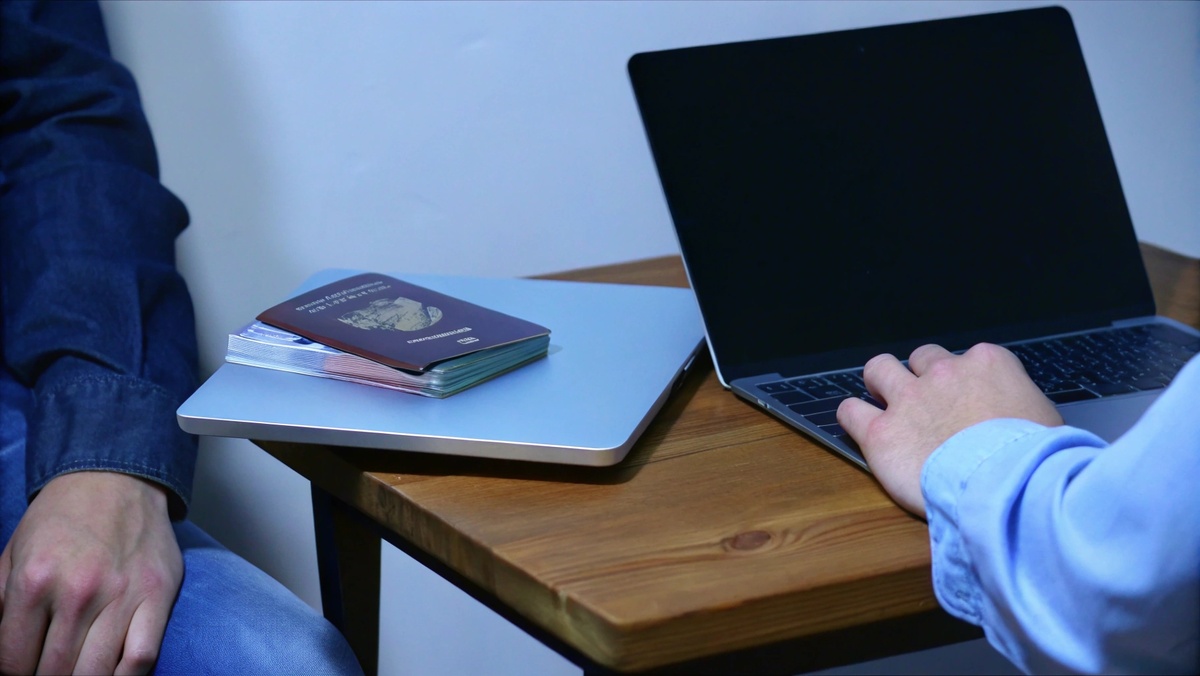 Юридическая помощь мигрантам