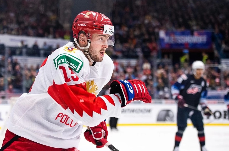 https://allhockey.ru/news/show/382182-E_Sokolov_bylo_ochen_riskovanno_vozvraschat_sya_v_Rossiju