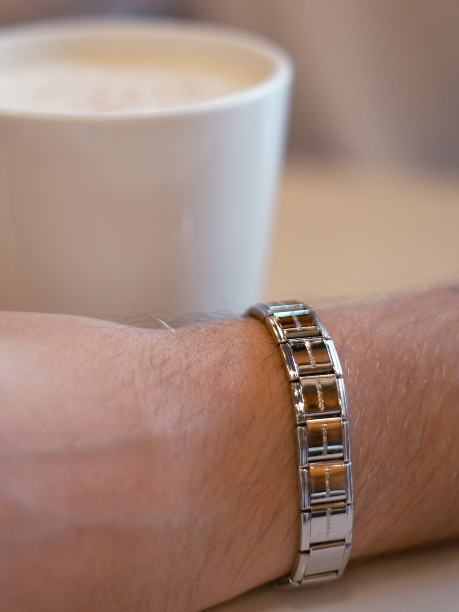 Мужской Nomination популярен ничуть не меньше женского