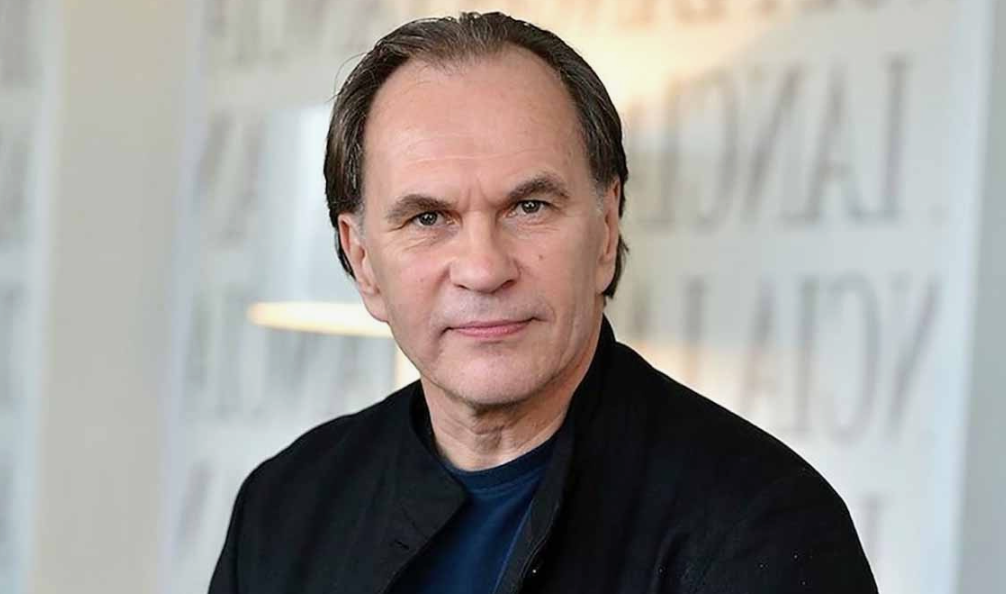 на фото Алексей Гуськов 