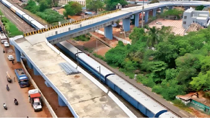 Главное когда сваи ставили, ни у кого вопросов не возникло