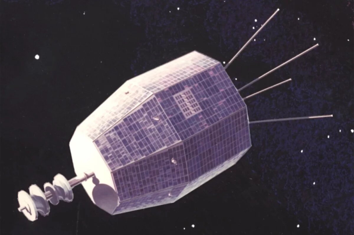    Неработающий спутник NASA испустил невероятно мощный радиоимпульс.