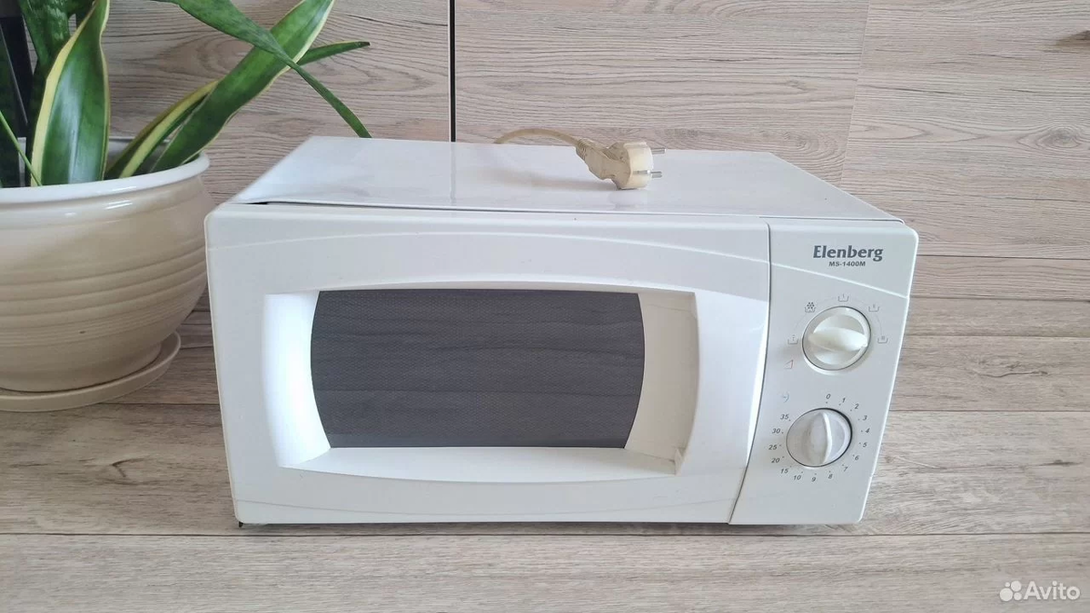 Микроволновка Elenberg MS-1400M