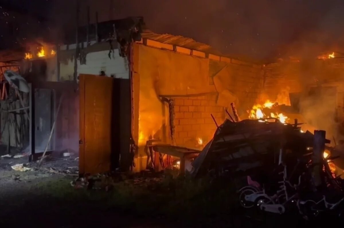    Ночью в селе Кемеровского района тушили пожар на 624 «квадратах»