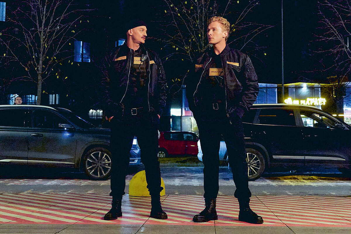    С Кириллом Мелеховым в сериале «Инкассаторы». 2025 г. ПРЕСС-СЛУЖБА ТНТ