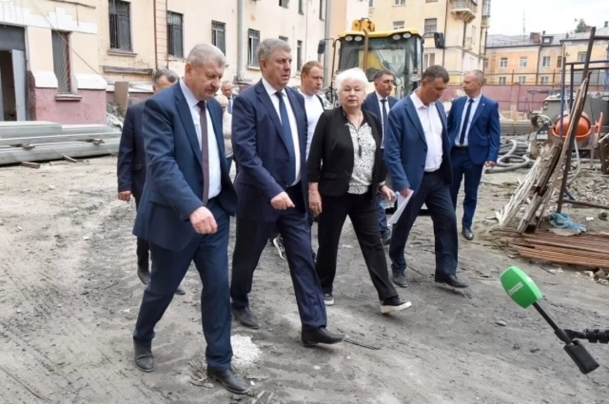    Губернатор Брянщины провел планерку в филиале Сеченовского медуниверситета