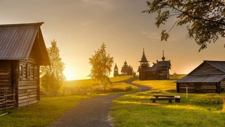 Кижи - земной музей Святой Руси.