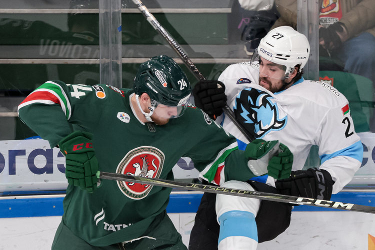    Илья Сафонов (слева) / фото: Сергей Елагин, «БИЗНЕС Online»